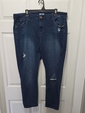 Kensie Size 22W Midnight Blue Skinny Jeans with Ripped Details